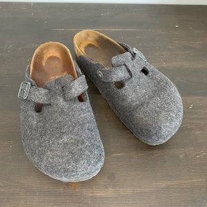 Birkenstock grey slides
